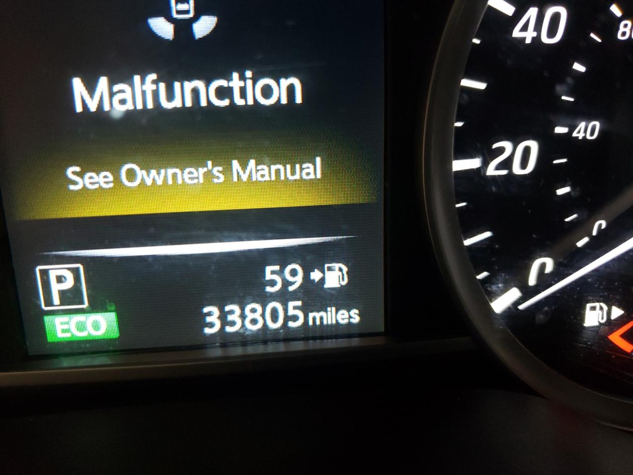 Photo 8 from auction – 2018 NISSAN SENTRA SR with VIN 3N1CB7AP6JY207532