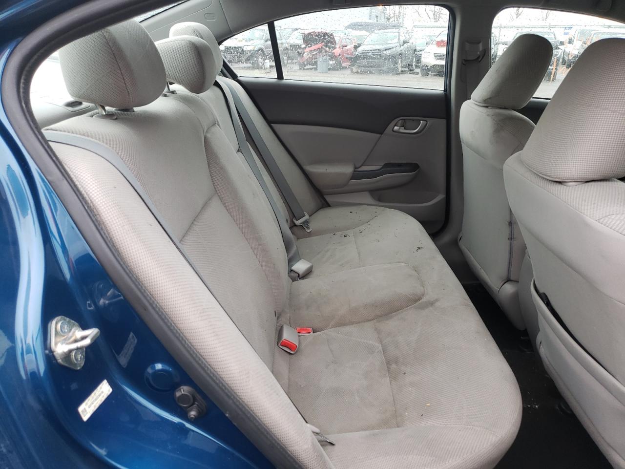 Photo 6 from auction – 2012 HONDA CIVIC LX with VIN 19XFB2F50CE369150