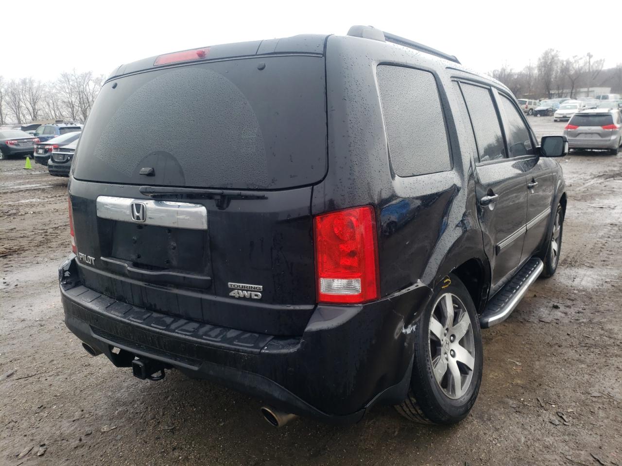 Photo 4 from auction – 2012 HONDA PILOT TOUR with VIN 5FNYF4H99CB011015