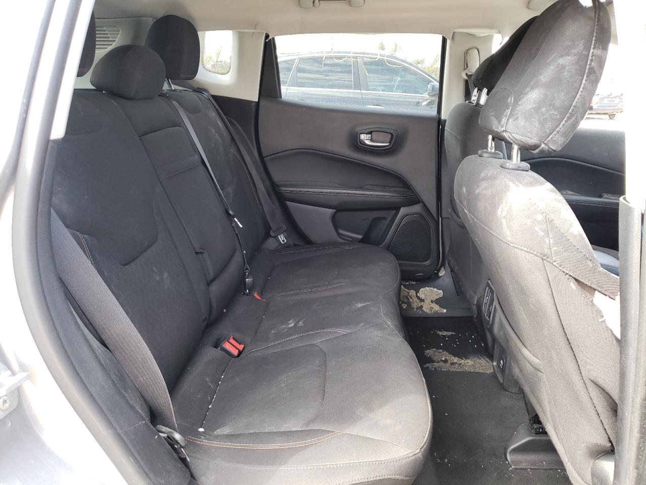 Photo 6 from auction – 2018 JEEP COMPASS SP with VIN 3C4NJCAB4JT227569