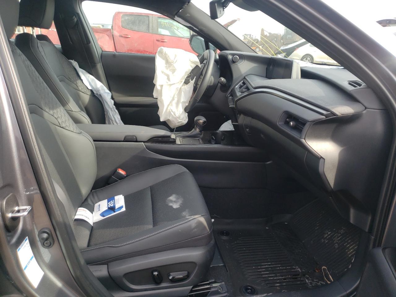Photo 5 from auction – 2021 LEXUS UX 250H with VIN JTHP9JBH0M2054064
