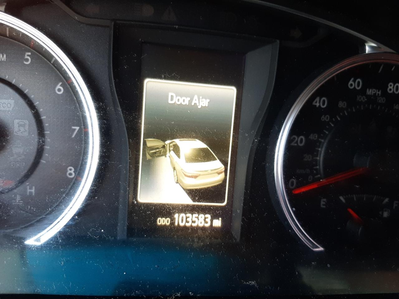 Photo 8 from auction – 2016 TOYOTA CAMRY LE with VIN 4T1BF1FK9GU582135