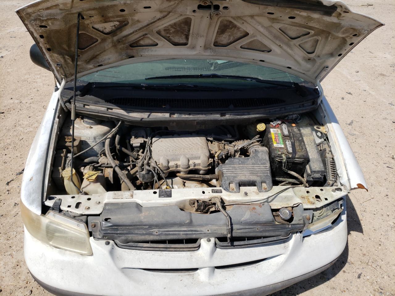 Photo 7 from auction – 1999 DODGE CARAVAN with VIN 2B4FP2539XR173372
