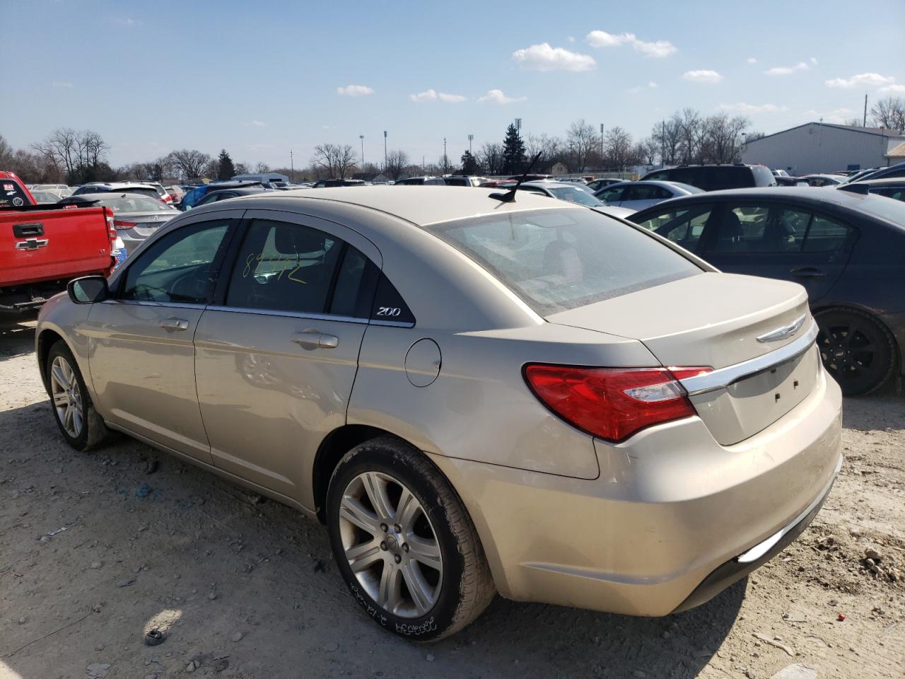 Photo 3 from auction – 2013 CHRYSLER 200 TOURIN with VIN 1C3CCBBB9DN574737