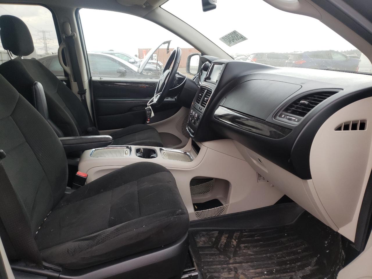 Photo 5 from auction – 2012 DODGE GRAND CARA with VIN 2C4RDGCG9CR149711