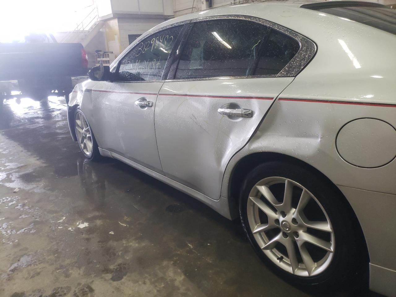 Photo 9 from auction – 2011 NISSAN MAXIMA S with VIN 1N4AA5AP2BC855915