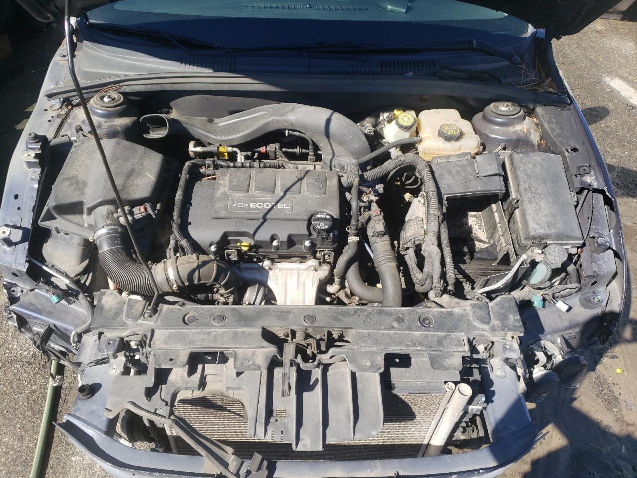 Photo 7 from auction – 2015 CHEVROLET CRUZE LT with VIN 1G1PC5SB2F7190961