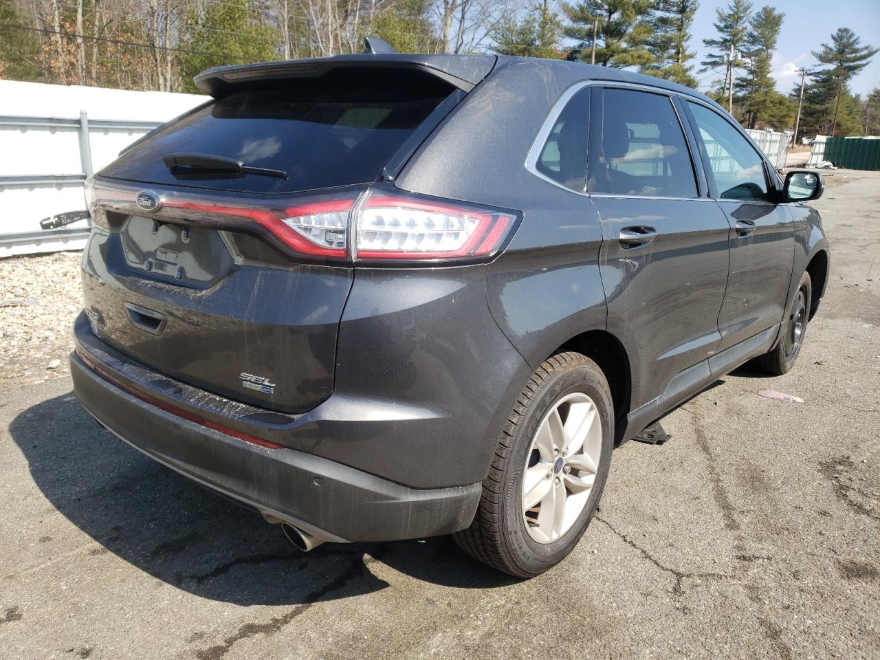 Photo 4 from auction – 2017 FORD EDGE SEL with VIN 2FMPK4J94HBB40247