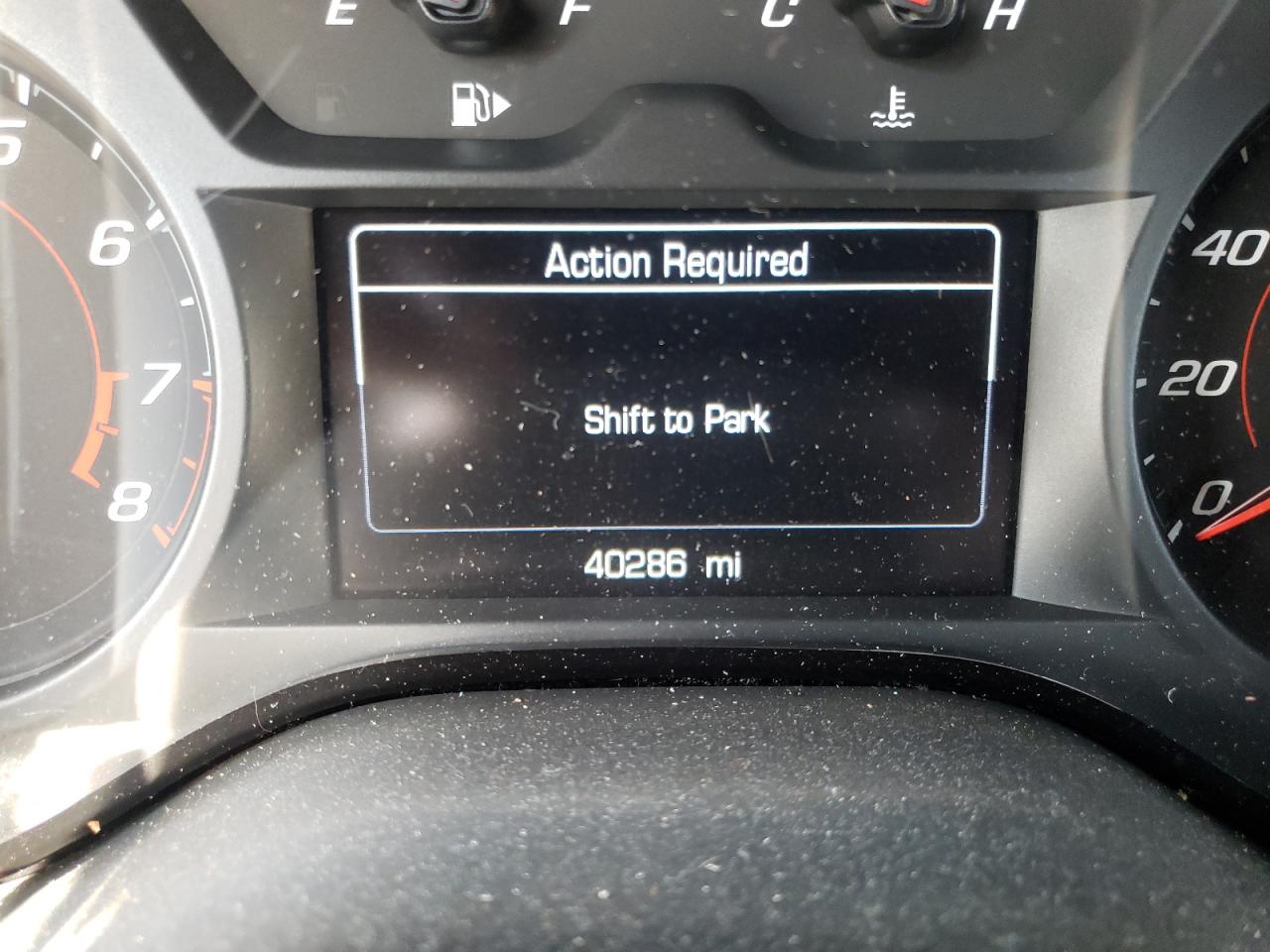 Photo 8 from auction – 2017 CHEVROLET CAMARO LT with VIN 1G1FB1RX3H0136556