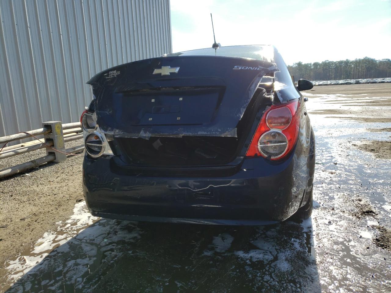 Photo 9 from auction – 2015 CHEVROLET SONIC LS with VIN 1G1JA5SH1F4125780