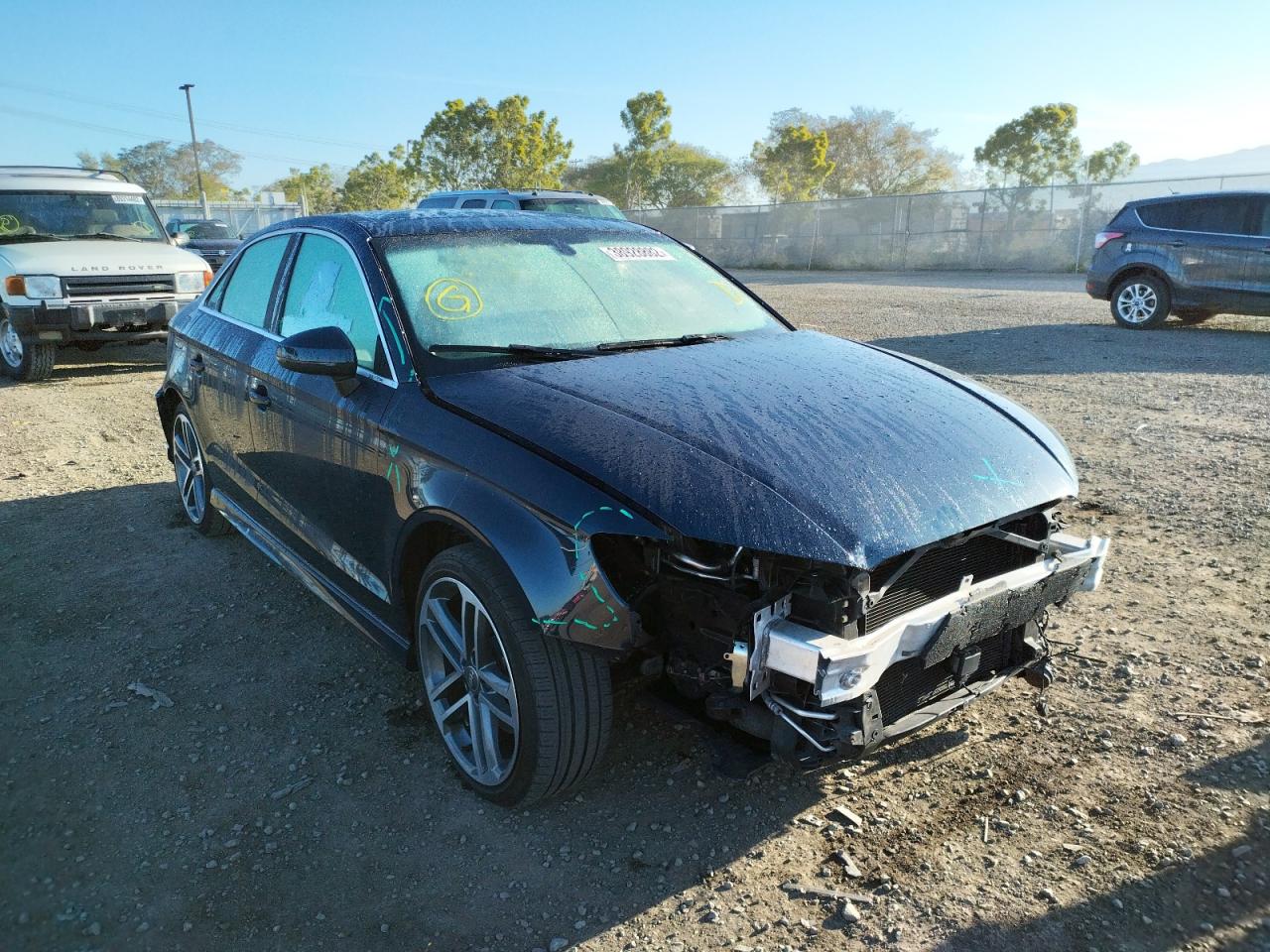 AUDI A3 PREMIUM 2019 with VIN WAUGUGFF8K1020773 - Photo from auction