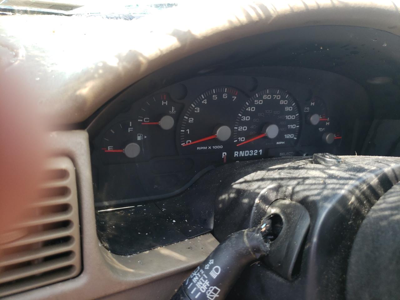 Photo 8 from auction – 2004 FORD EXPLORER X with VIN 1FMZU73K74UB22687