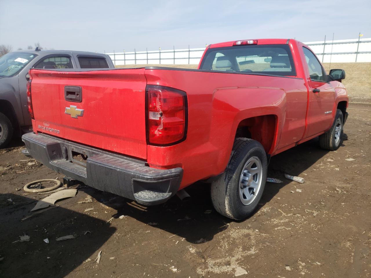 Photo 4 from auction – 2018 CHEVROLET SILVERADO with VIN 1GCNCNEC2JZ229984