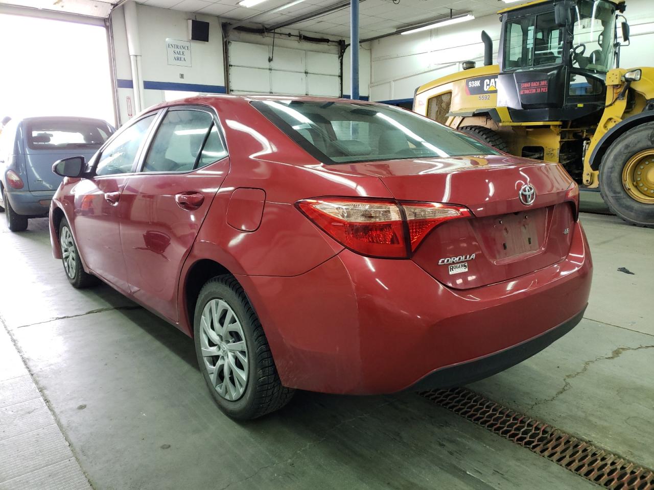 Photo 3 from auction – 2018 TOYOTA COROLLA L with VIN 2T1BURHE0JC978393