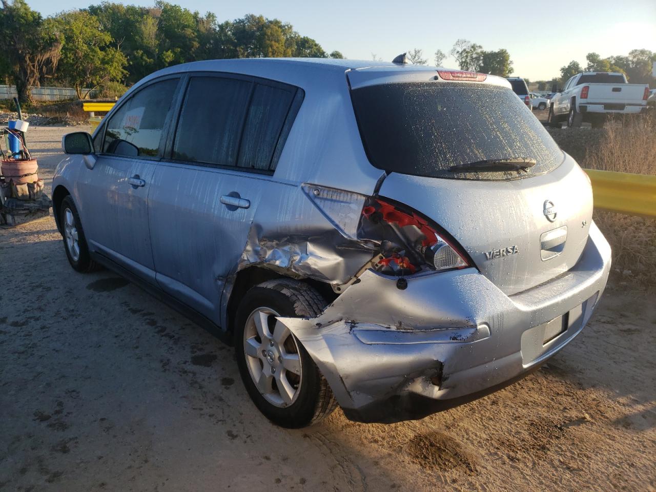 Photo 3 from auction – 2009 NISSAN VERSA S with VIN 3N1BC13E79L410701