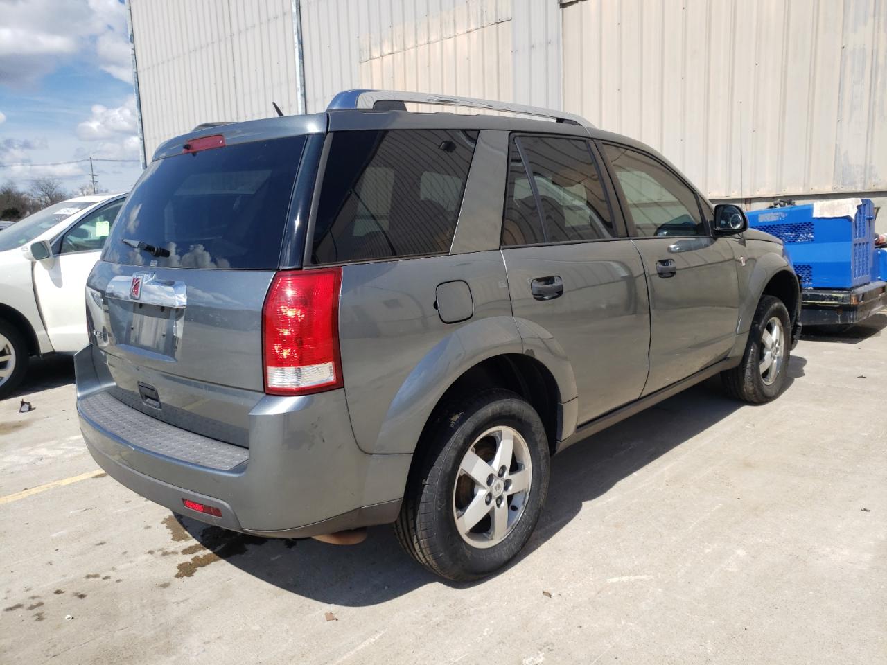 Photo 4 from auction – 2006 SATURN VUE with VIN 5GZCZ33D16S865445