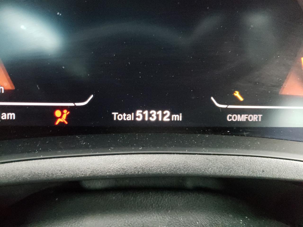 Photo 8 from auction – 2020 BMW 330XI with VIN 3MW5R7J00L8B10735