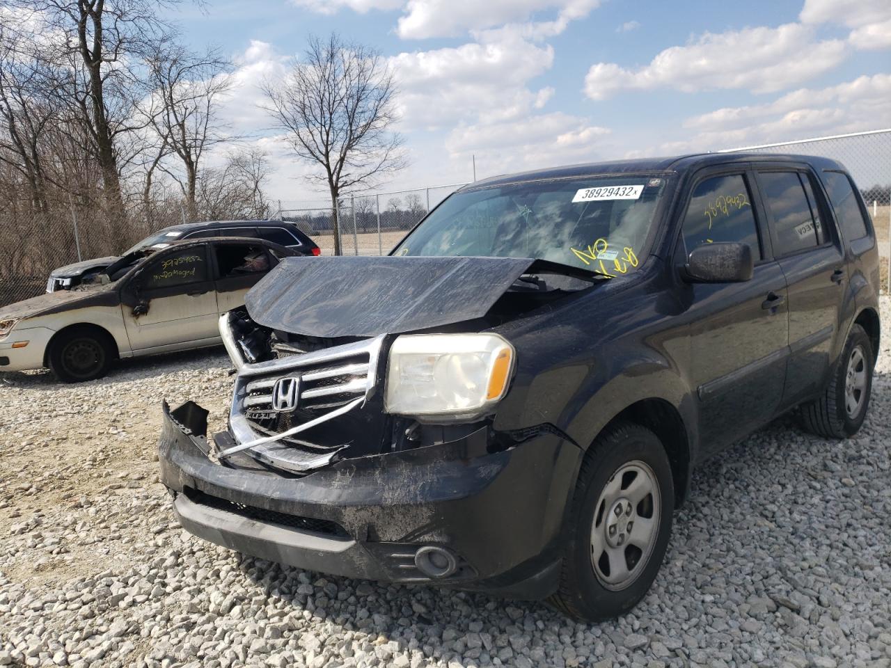 Photo 9 from auction – 2014 HONDA PILOT LX with VIN 5FNYF3H25EB012047