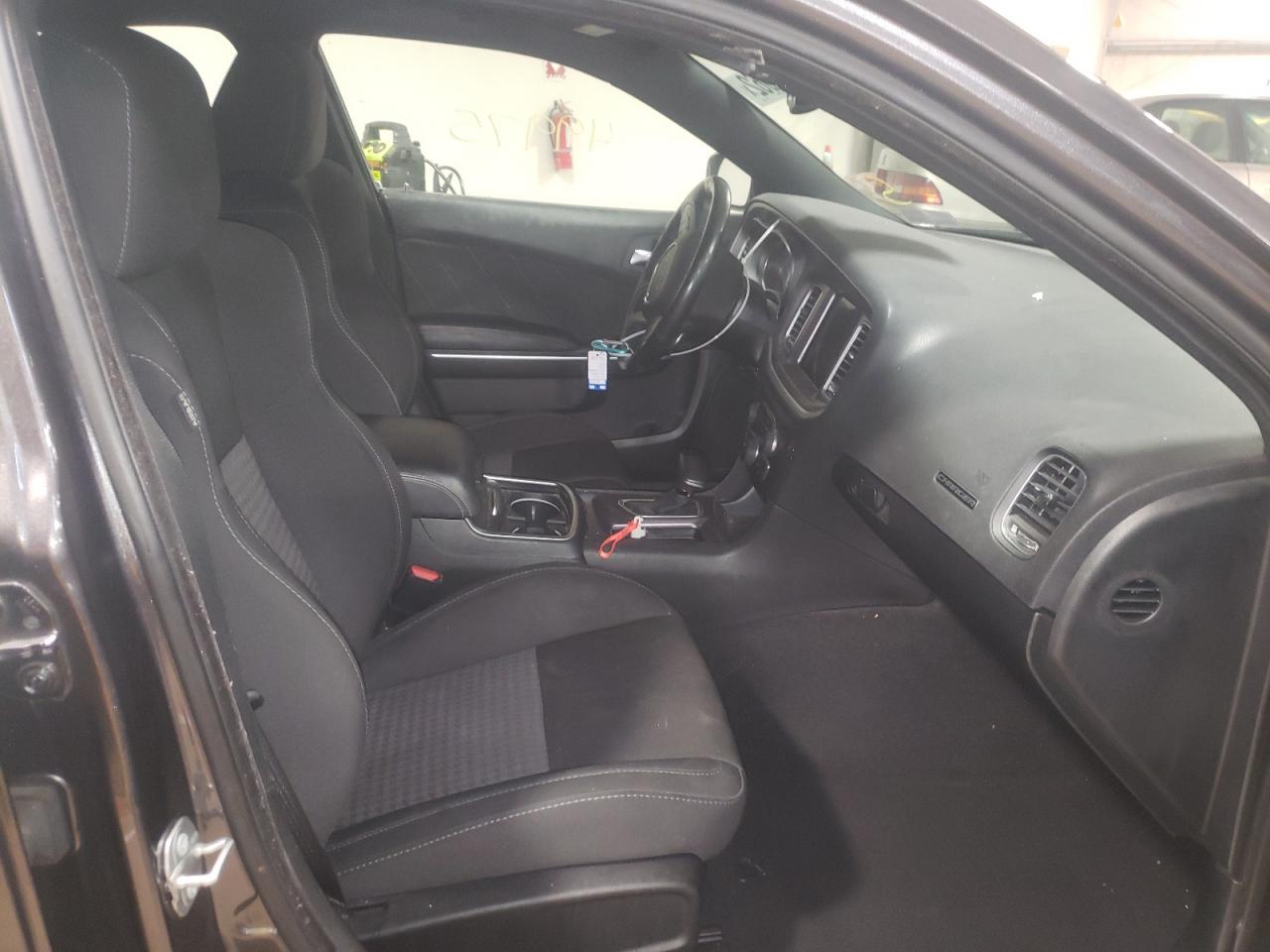 Photo 5 from auction – 2019 DODGE CHARGER GT with VIN 2C3CDXHG0KH561958