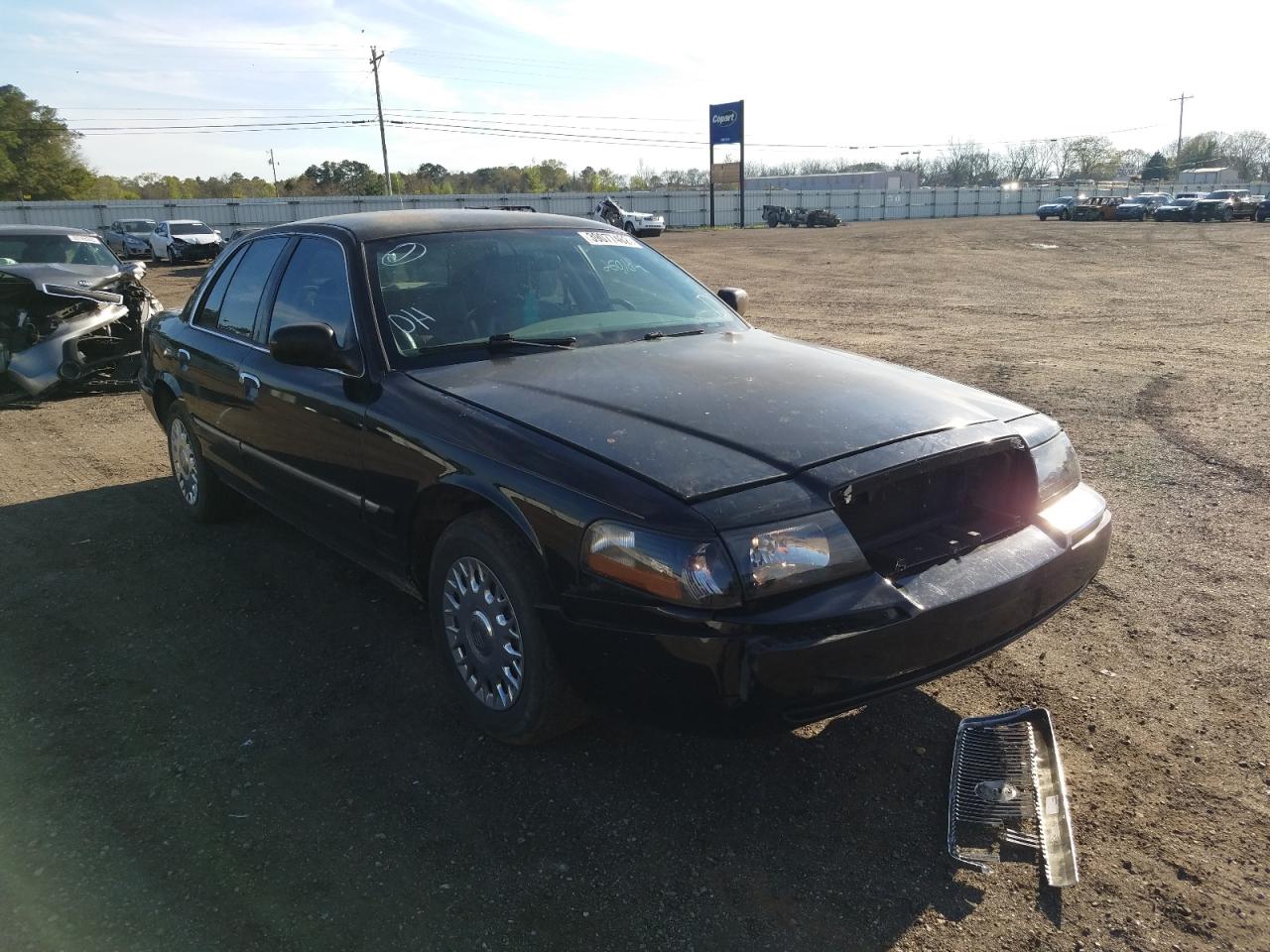 MERCURY GRAND MARQ 2003 with VIN 2MEFM74W43X673741 - Photo from auction
