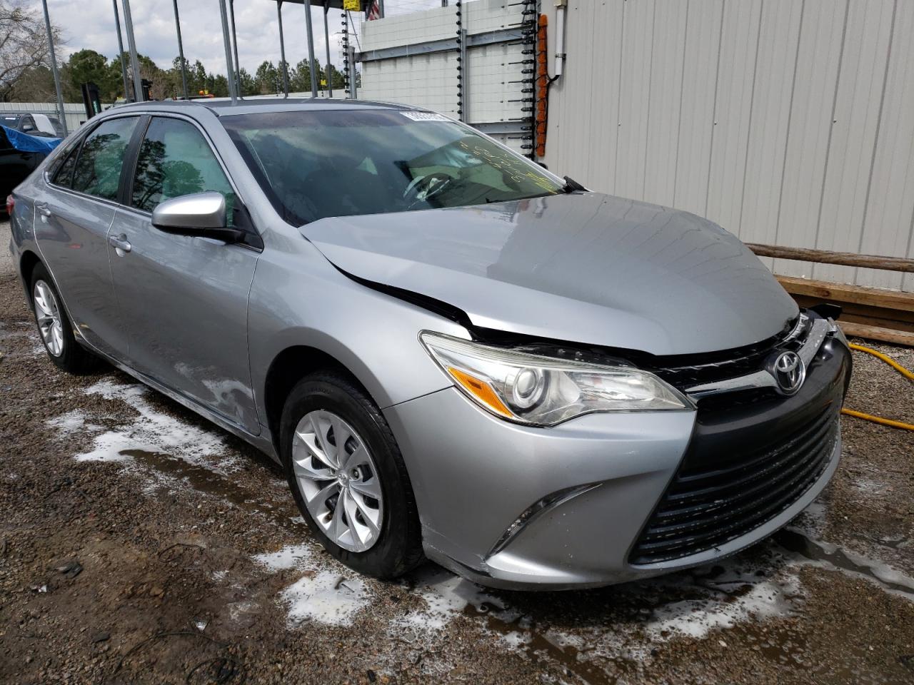 TOYOTA CAMRY LE 2015 with VIN 4T1BF1FK0FU901159 - Photo from auction