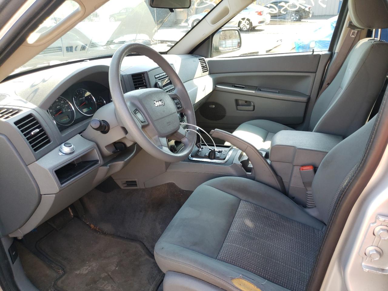 Photo 9 from auction – 2007 JEEP GRAND CHER with VIN 1J8GR48K47C647133