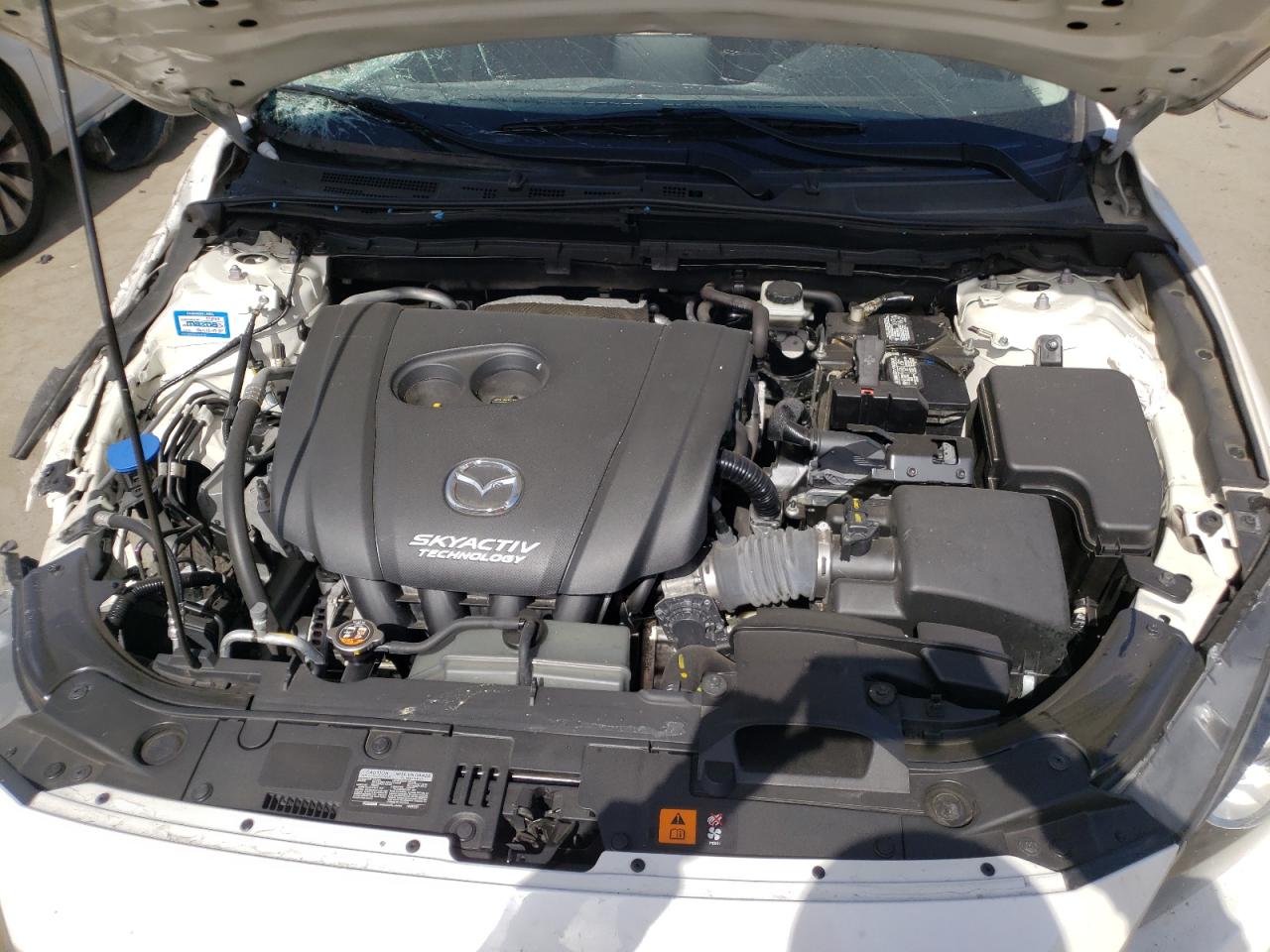 Photo 7 from auction – 2015 MAZDA 3 TOURING with VIN 3MZBM1L78FM218959