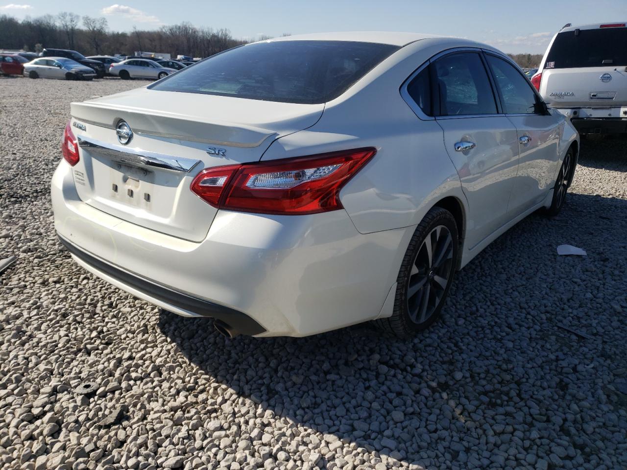 Photo 4 from auction – 2016 NISSAN ALTIMA 2.5 with VIN 1N4AL3AP0GC185318