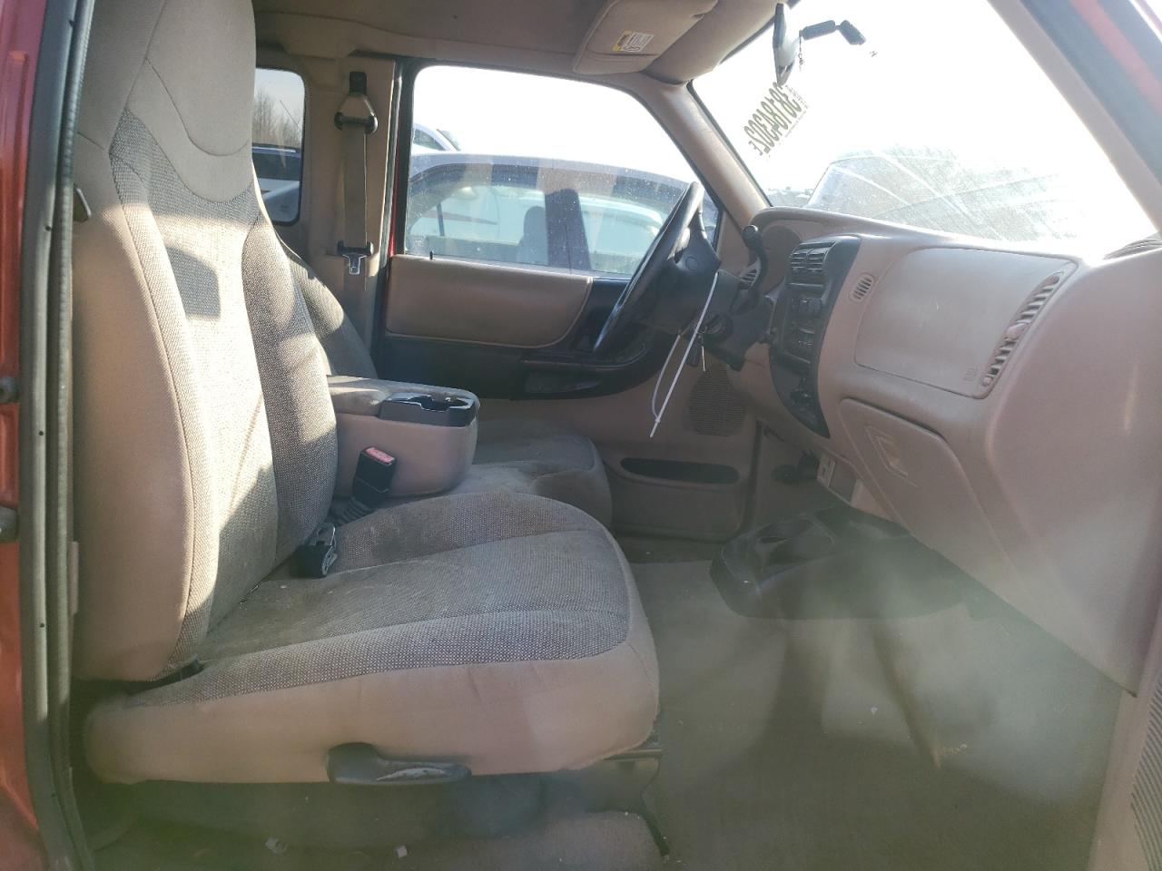 Photo 5 from auction – 2002 FORD RANGER SUP with VIN 1FTYR44U62PA19370