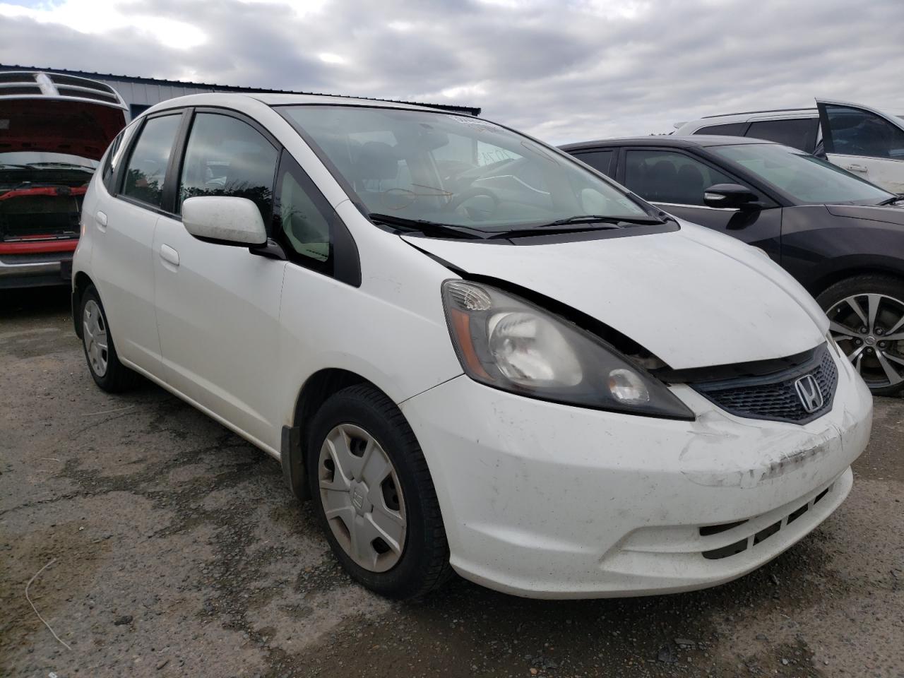 HONDA FIT 2012 with VIN JHMGE8H35CC027810 - Photo from auction