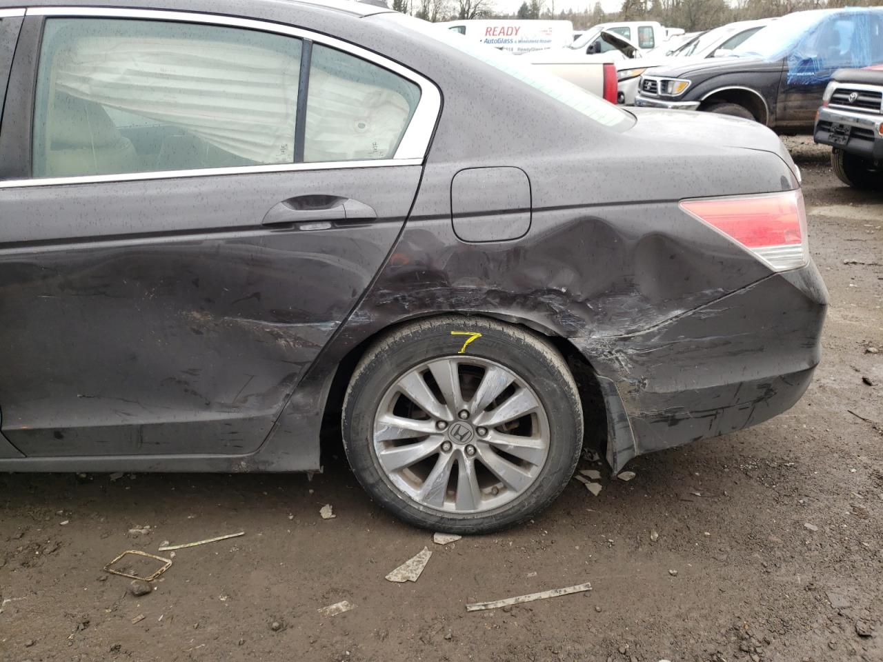 Photo 9 from auction – 2011 HONDA ACCORD EXL with VIN 1HGCP2F89BA041484