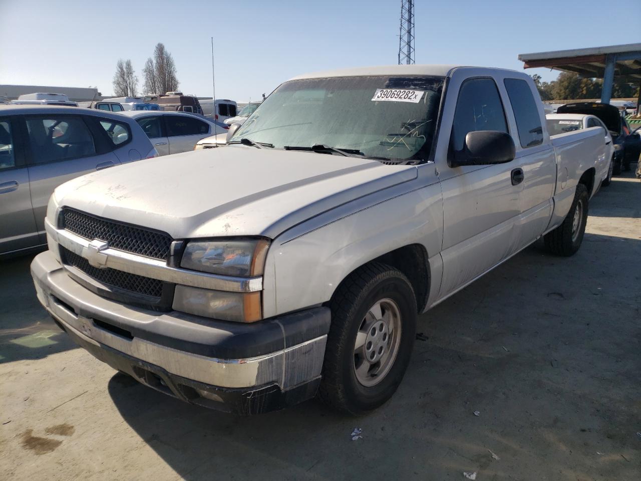 Photo 2 from auction – 2003 CHEVROLET SILVERADO with VIN 1GCEC19V13Z178050