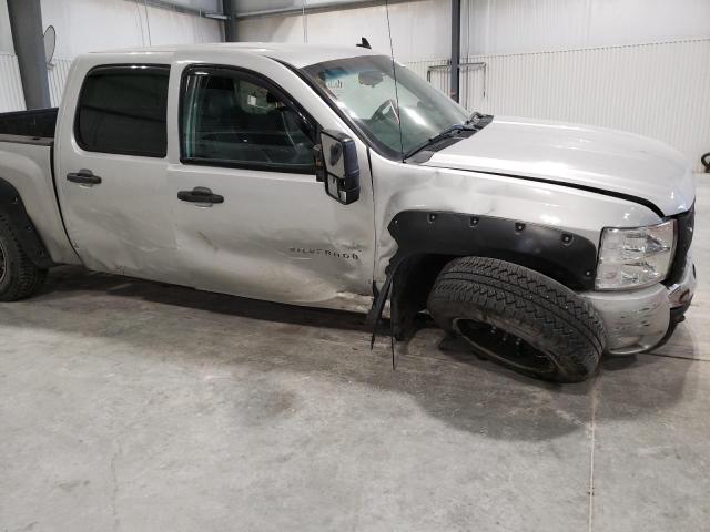 Photo 9 from auction – 2011 CHEVROLET 1500 with VIN 3GCPKSE32BG360988