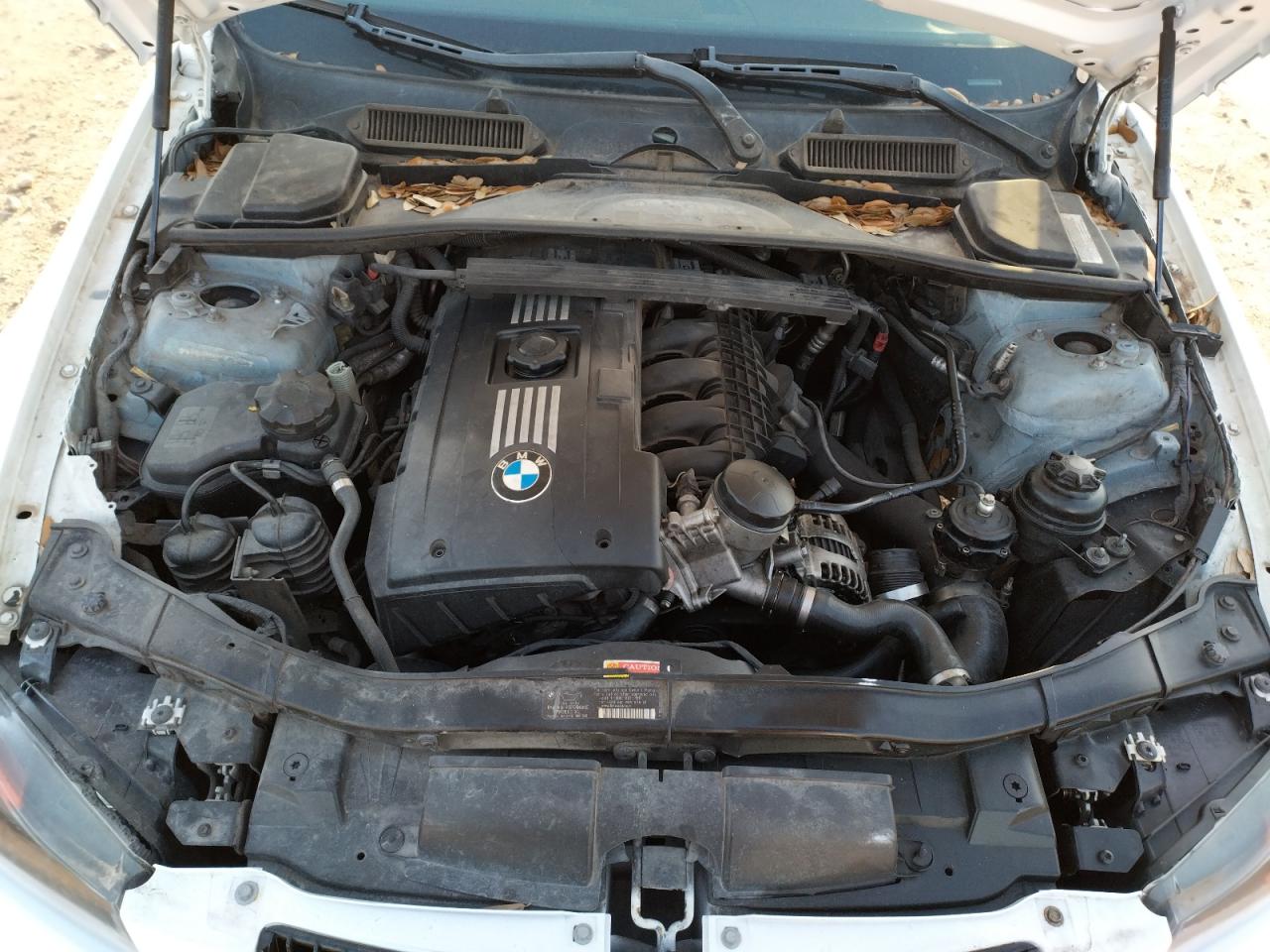 Photo 7 from auction – 2007 BMW 335 I with VIN WBAVB73597P100466