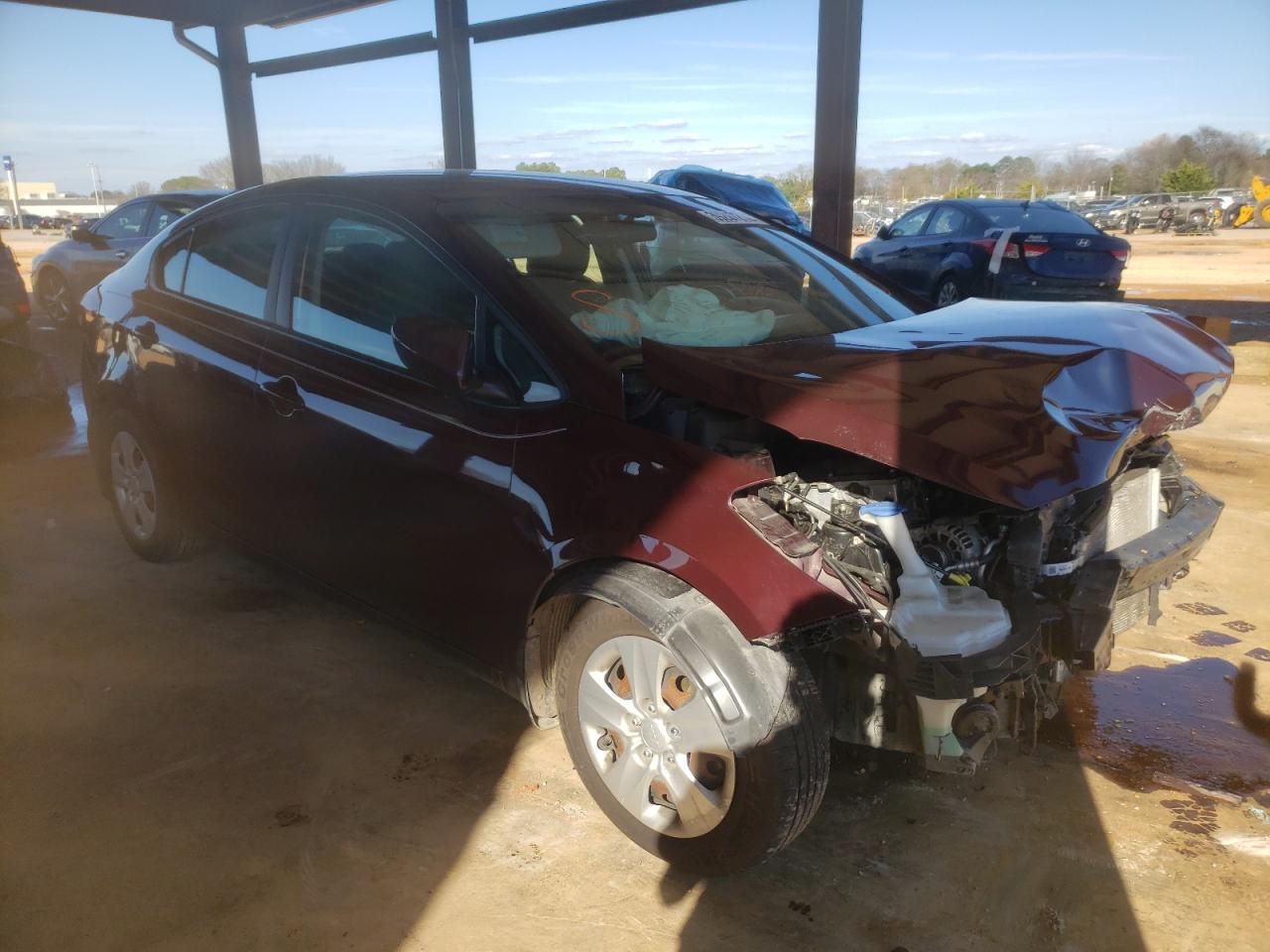 KIA FORTE LX 2017 with VIN 3KPFK4A73HE133488 - Photo from auction