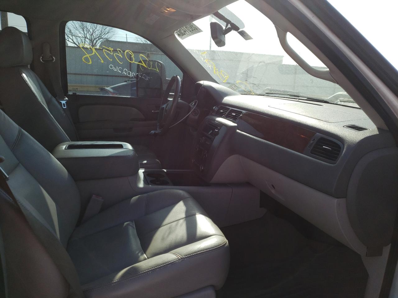 Photo 5 from auction – 2009 GMC SIERRA K25 with VIN 1GTHK63609F116809