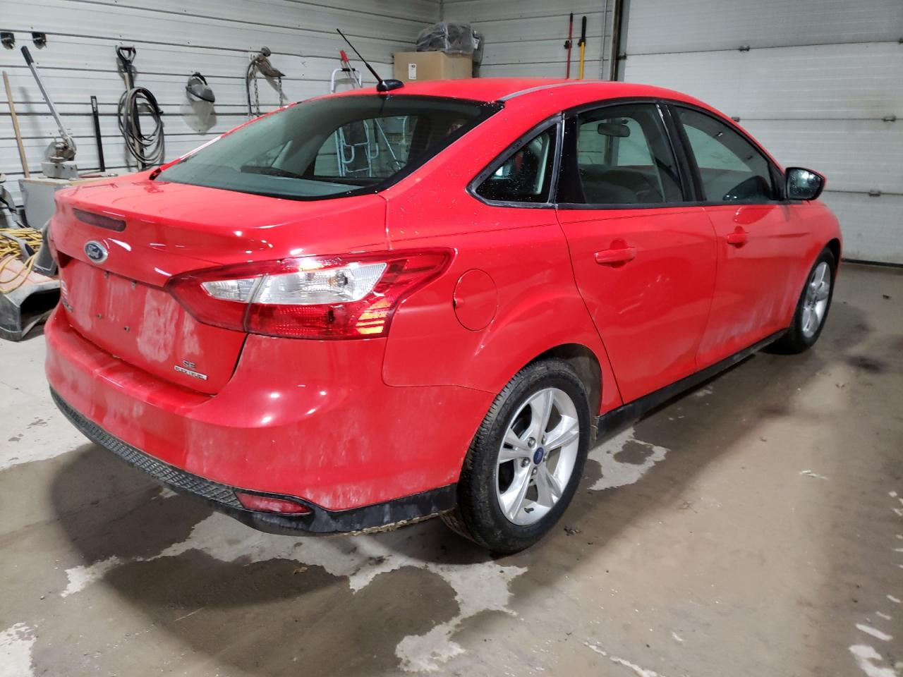 Photo 4 from auction – 2013 FORD FOCUS SE with VIN 1FADP3F24DL225524