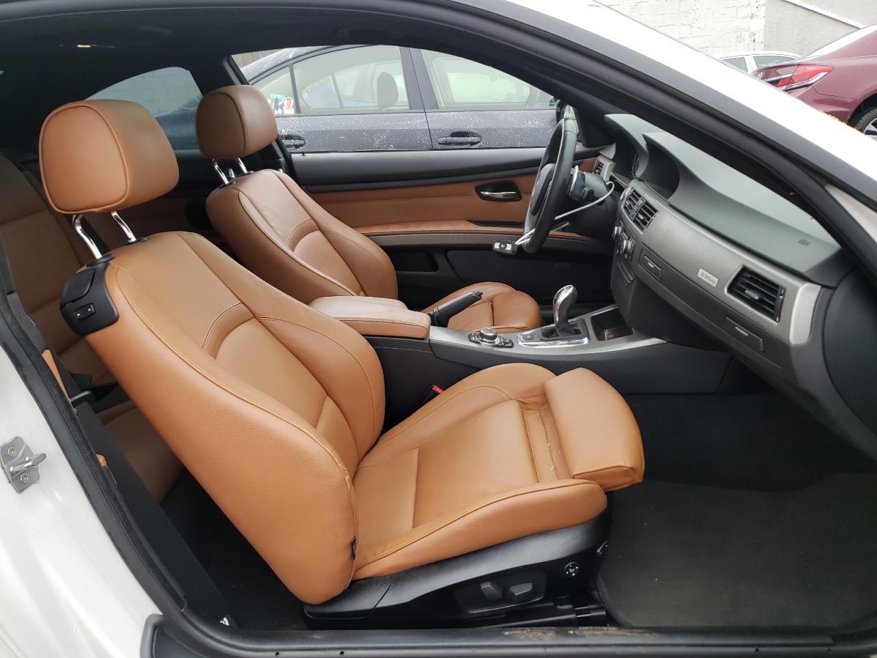 Photo 5 from auction – 2011 BMW 335 IS with VIN WBAKG1C54BE362529
