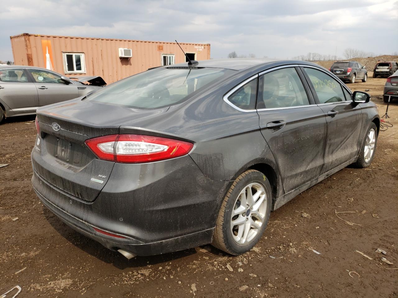 Foto 4 de la subasta – 2016 FORD FUSION SE con VIN 3FA6P0HD2GR301205