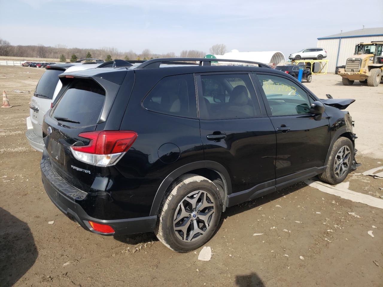 Photo 4 from auction – 2020 SUBARU FORESTER P with VIN JF2SKAGC5LH410910