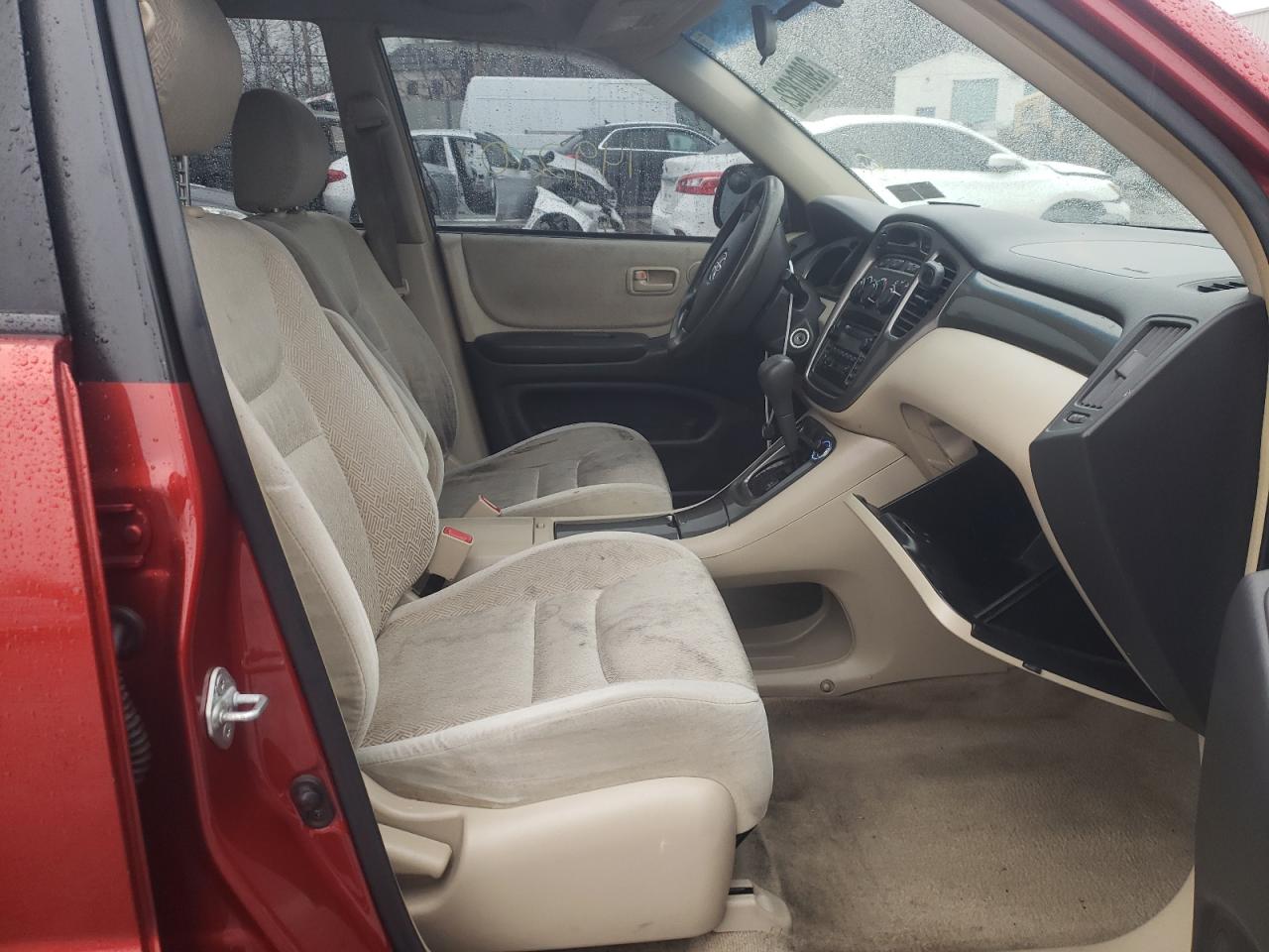 Photo 5 from auction – 2003 TOYOTA HIGHLANDER with VIN JTEGD21A130048919