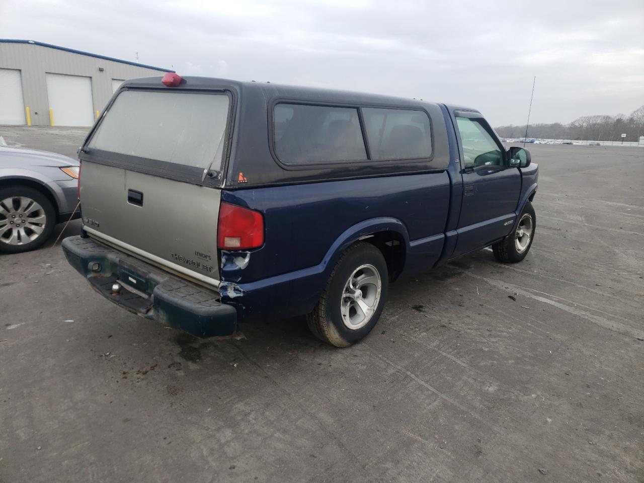 Photo 4 from auction – 2003 CHEVROLET S10 with VIN 1GCCS14H938281265