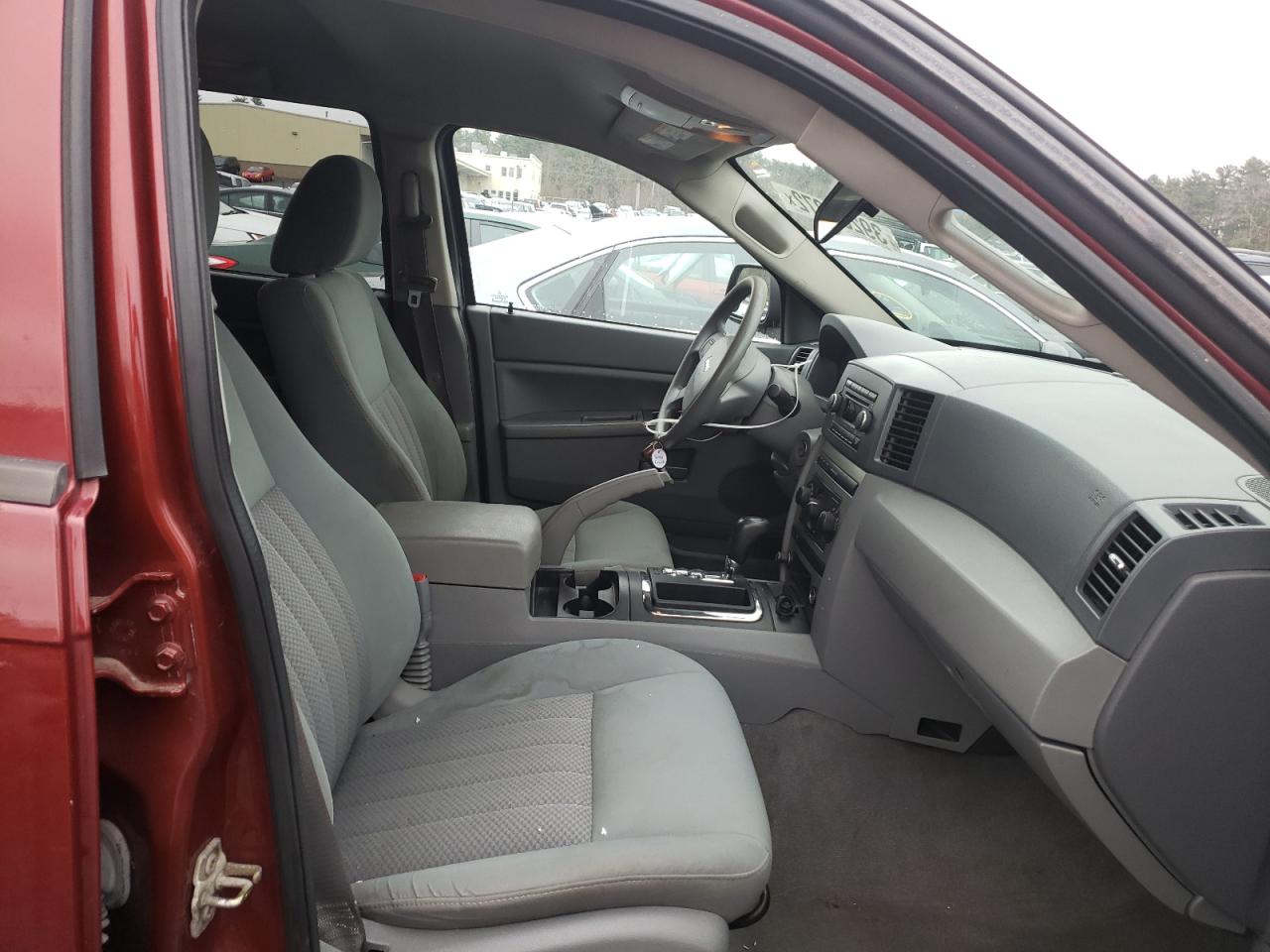 Photo 5 from auction – 2006 JEEP GRAND CHER with VIN 1J8GR48K66C368264