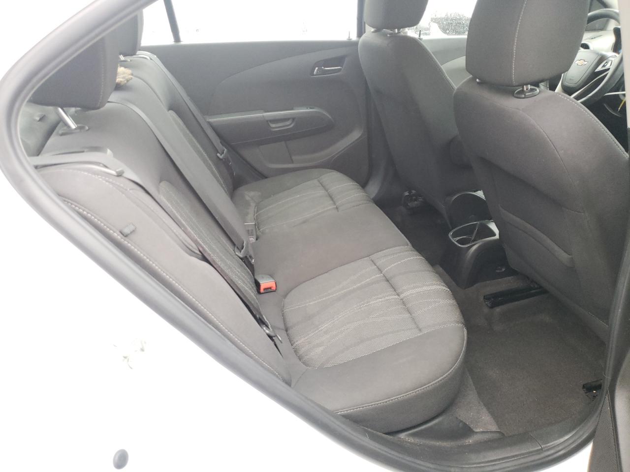 Photo 6 from auction – 2014 CHEVROLET SONIC LT with VIN 1G1JC5SH8E4177416