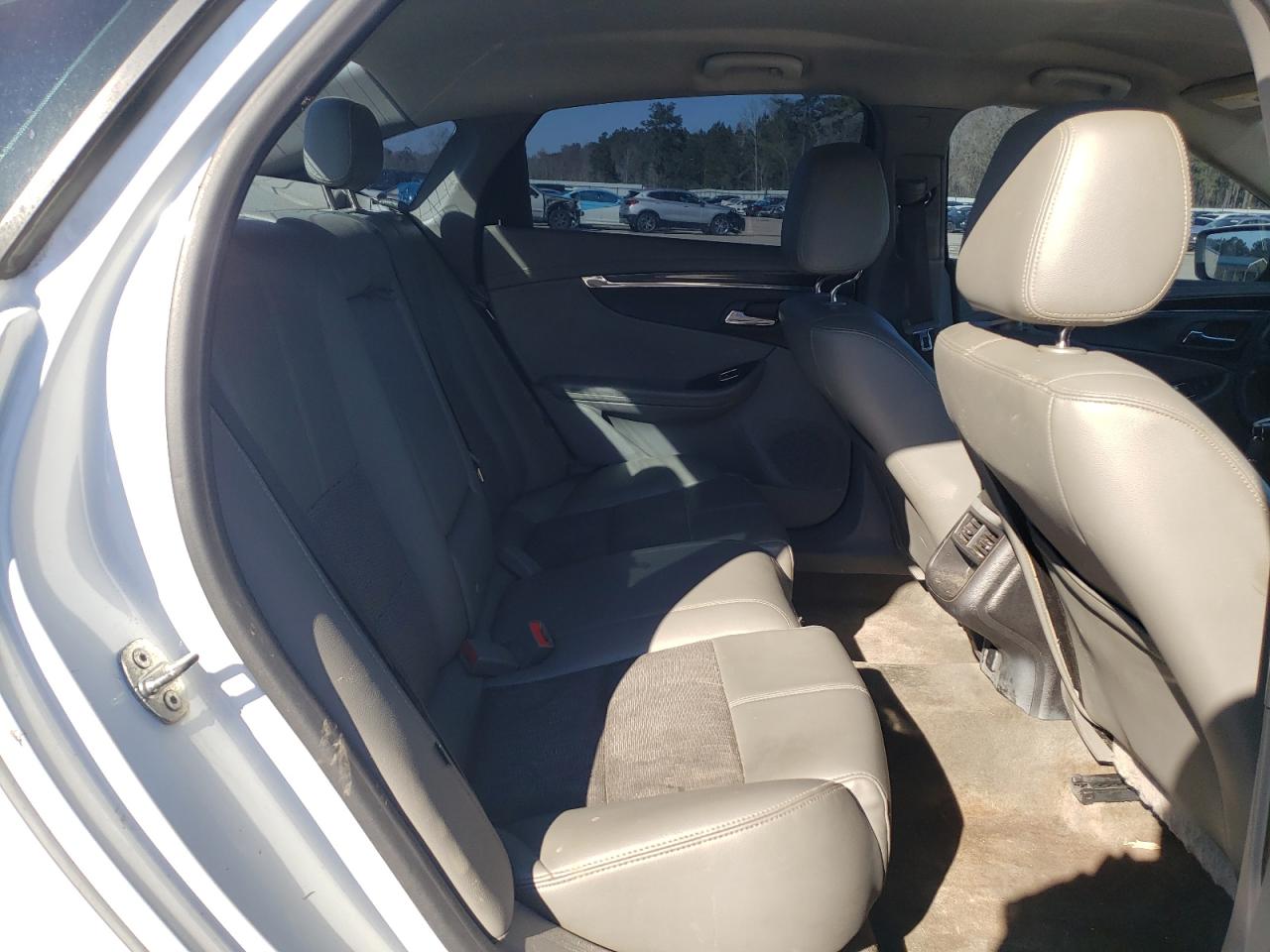 Photo 6 from auction – 2016 CHEVROLET IMPALA LT with VIN 2G1115S32G9127380