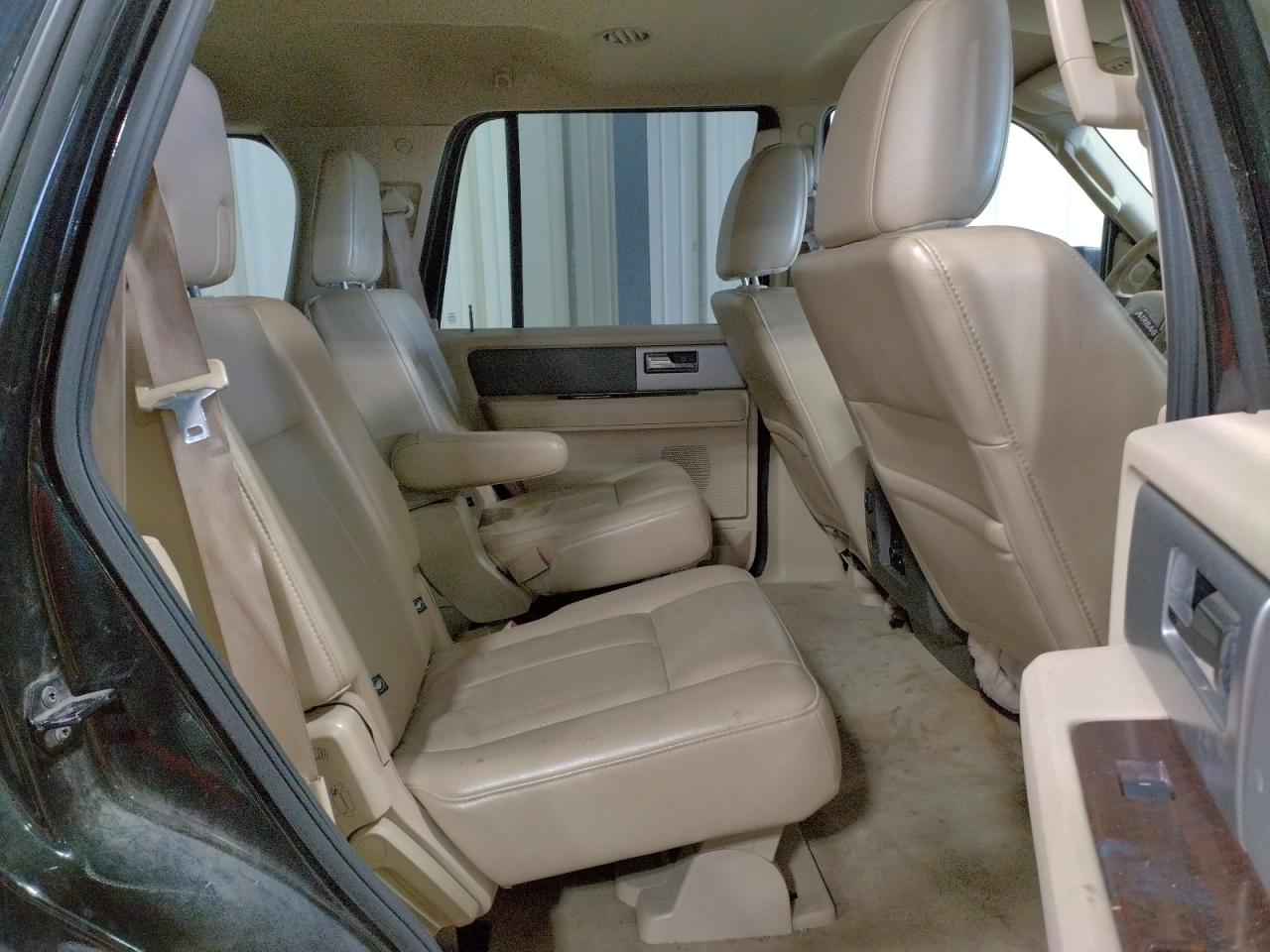 Photo 6 from auction – 2013 FORD EXPEDITION with VIN 1FMJU1J5XDEF22096