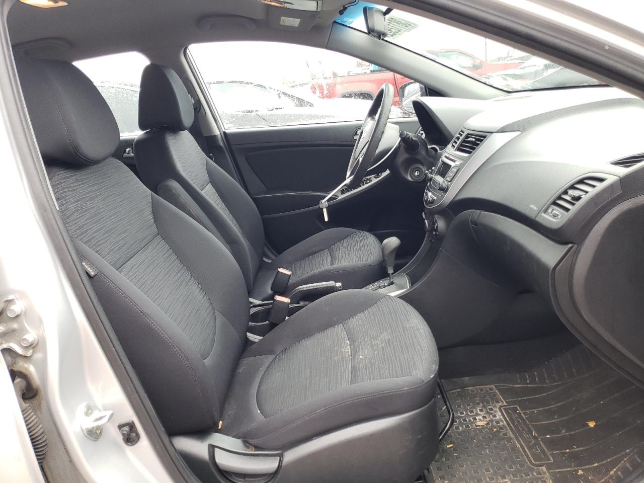 Photo 5 from auction – 2016 HYUNDAI ACCENT SE with VIN KMHCT5AE4GU257494