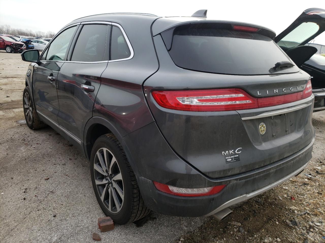 Photo 3 from auction – 2019 LINCOLN MKC RESERV with VIN 5LMCJ3D97KUL31697