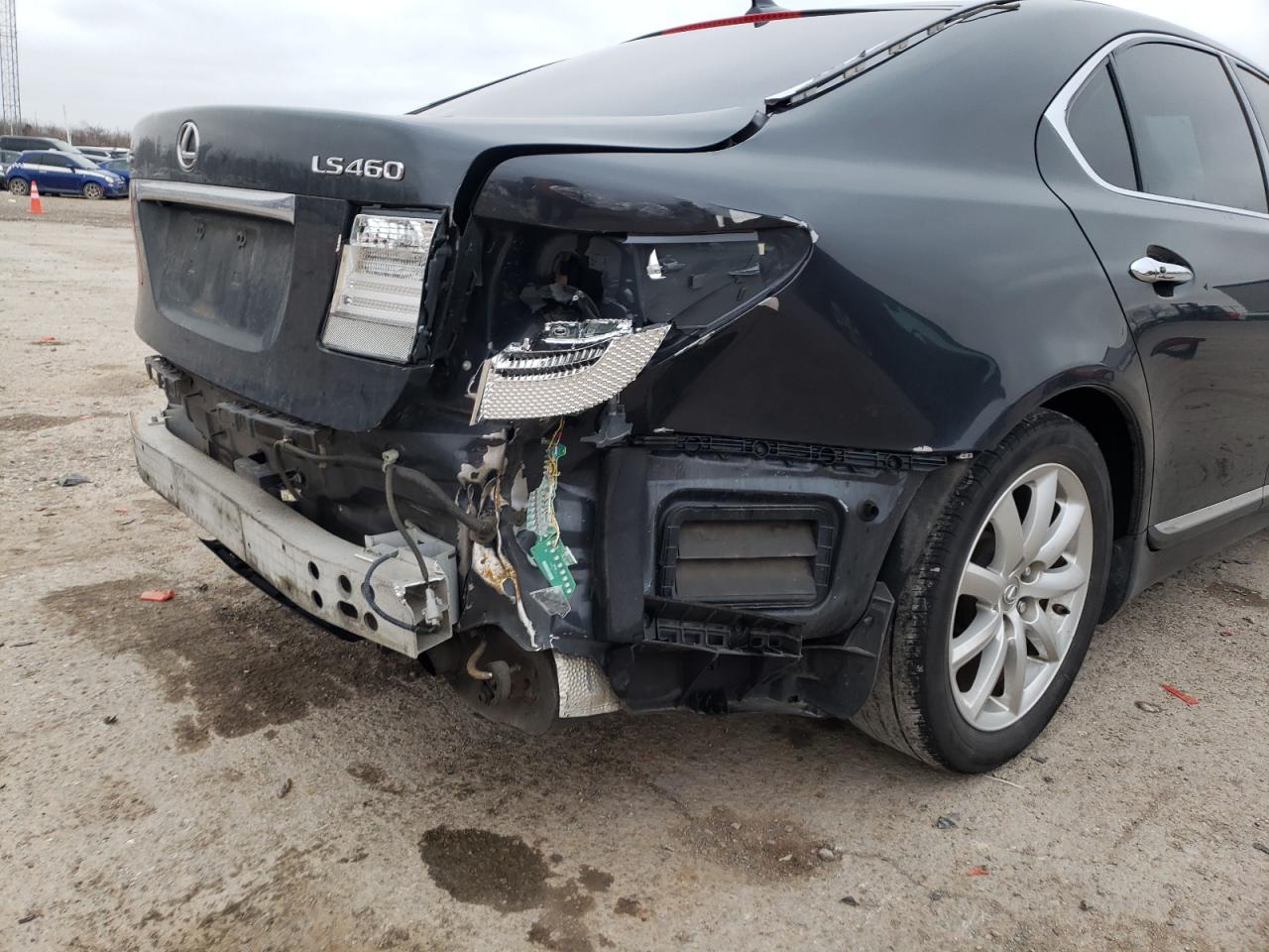 Photo 9 from auction – 2008 LEXUS LS 460 with VIN JTHBL46FX85074123