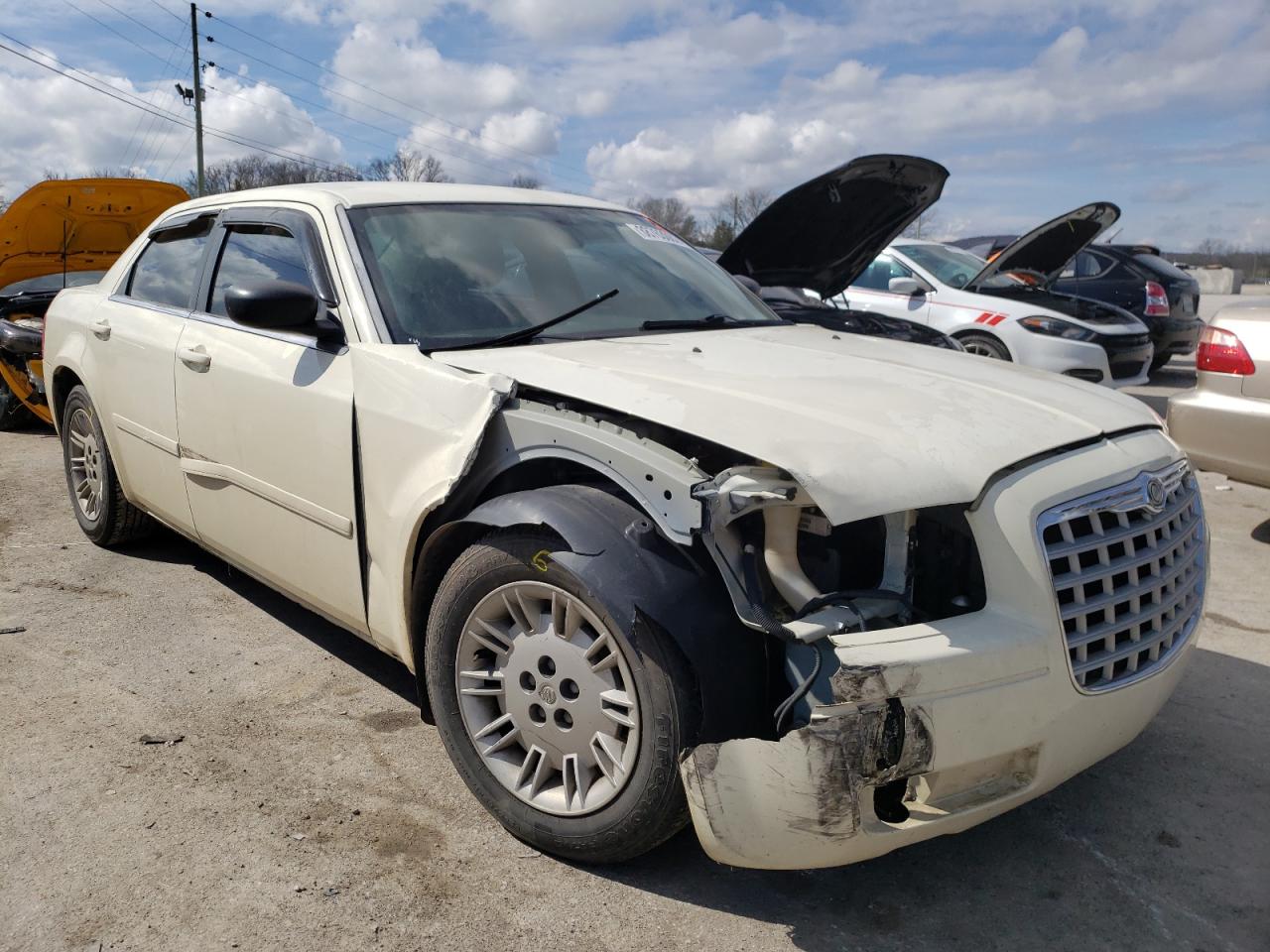 Photo 9 from auction – 2005 CHRYSLER 300 with VIN 2C3JA43R55H630977